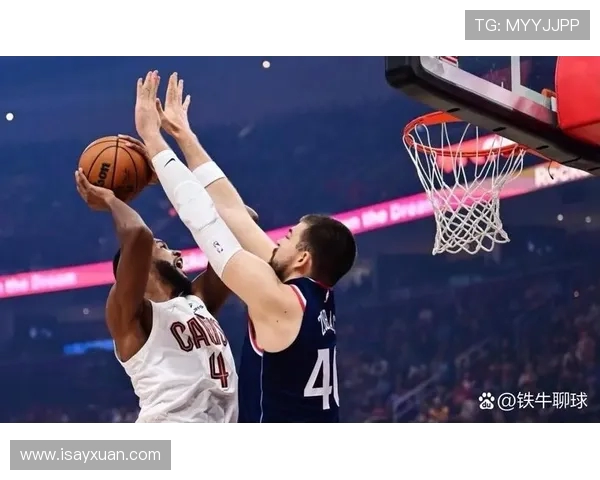 小卡客串大前难救主快船被西部垫底爵士意外掀翻 小卡客串大前难救主快船被西部垫底爵士意外掀翻