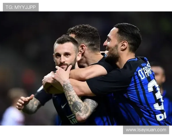 多特推进阿德耶米施洛特贝克续约 解约条款成为谈判焦点